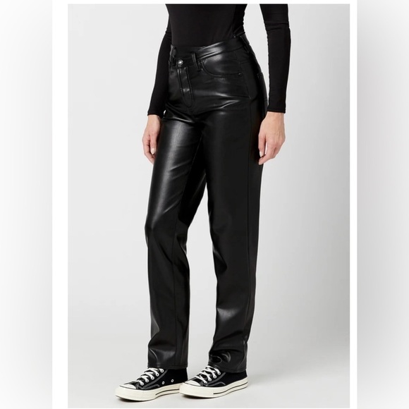 Buffalo David Bitton Jesse Faux Leather  Pants Size 25 Women NWT - Picture 1 of 14